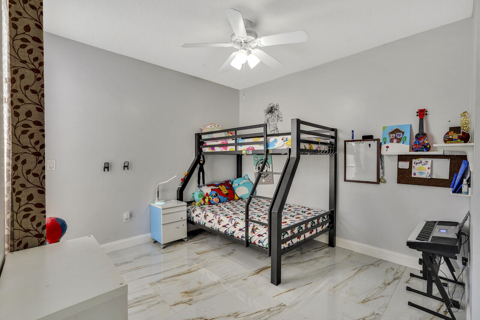 19084 Skyridge Circle Boca Raton, FL 33498 - Photo 27 of 55 33_image_33_mls