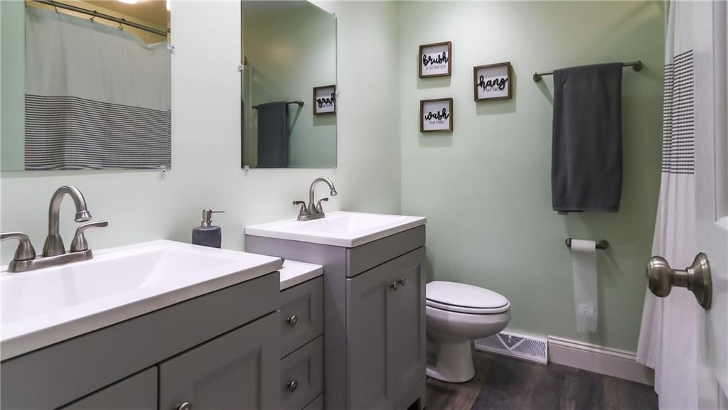 1276 Rolling Meadow Road Pittsburgh, PA 15241 - Photo 18 of 25 Gallery Image 18