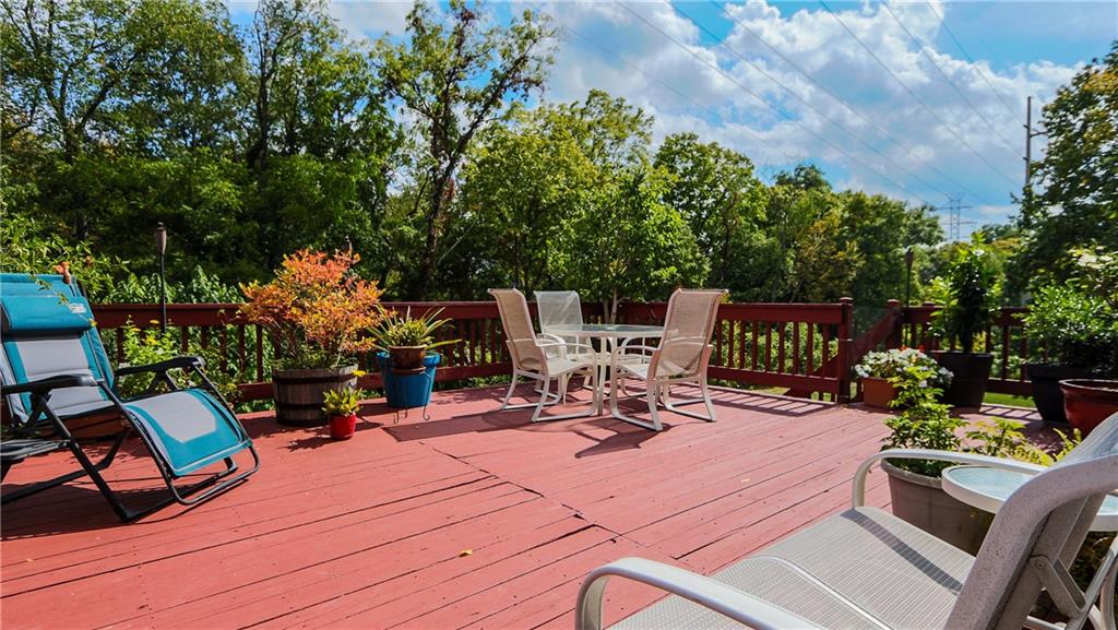 1276 Rolling Meadow Road Pittsburgh, PA 15241 - Photo 21 of 25 Gallery Image 21