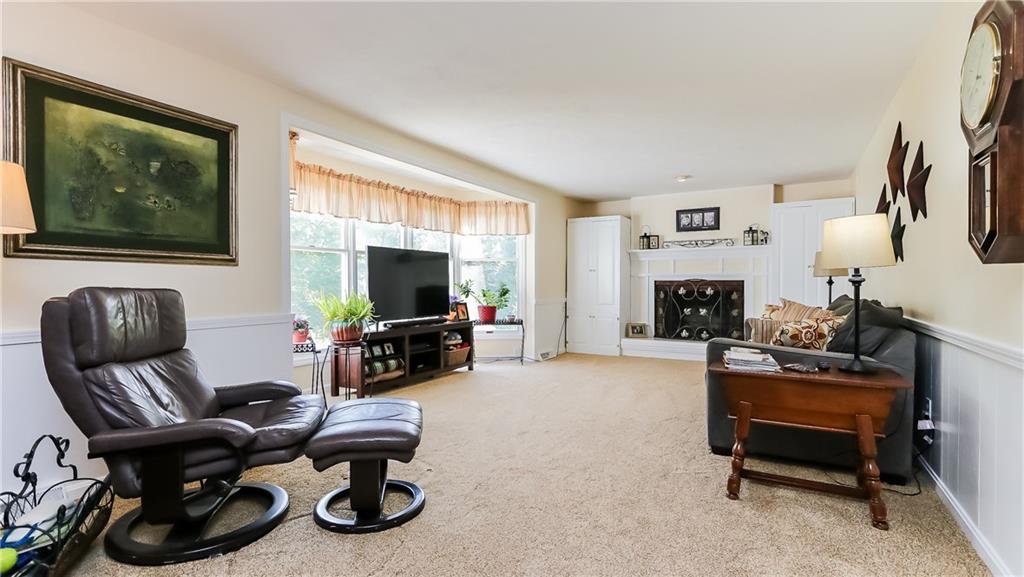 1276 Rolling Meadow Road Pittsburgh, PA 15241 - Photo 7 of 25 Gallery Image 7