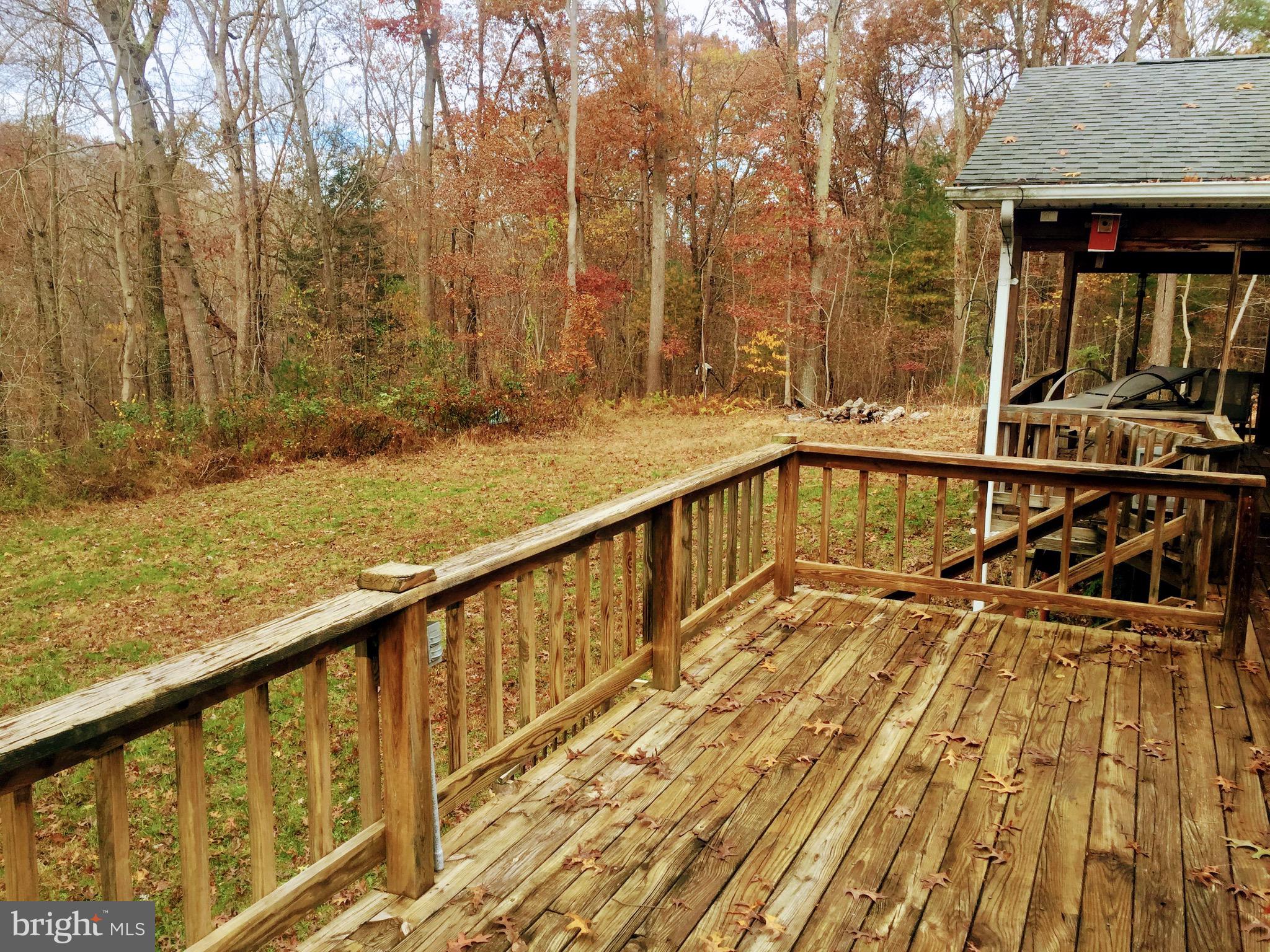 3536 Beckleysville Road Manchester, MD 21102 - Photo 6 of 30 Back deck