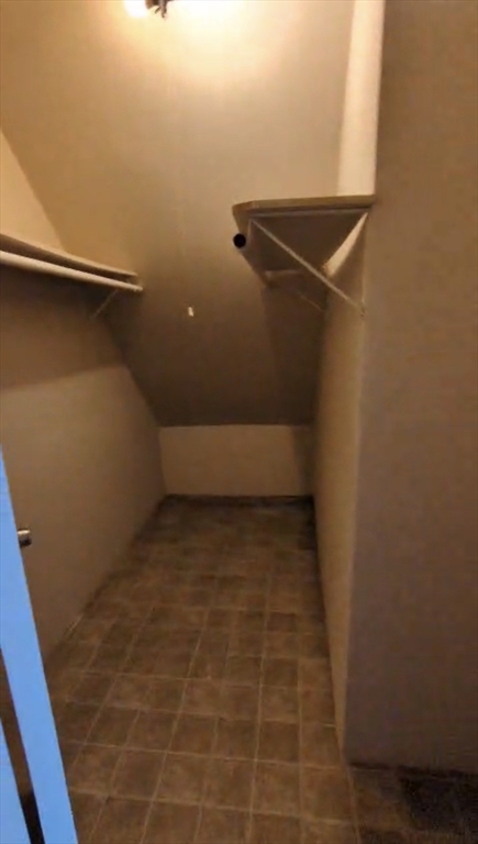 279 Chestnut Street, Unit 2 Lynn, MA 01902 - Photo 7 of 13 a view of room