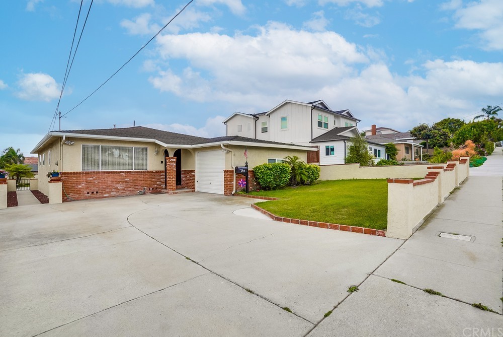 2418 Ives Lane Redondo Beach, CA 90278 - Photo 1 of 31 Exterior