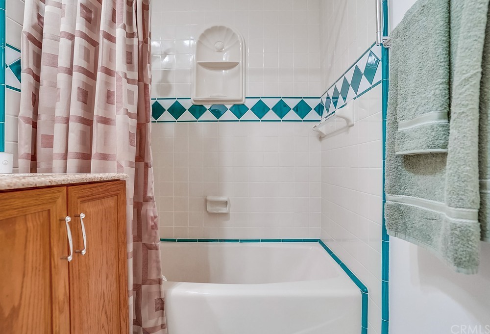 2418 Ives Lane Redondo Beach, CA 90278 - Photo 25 of 31