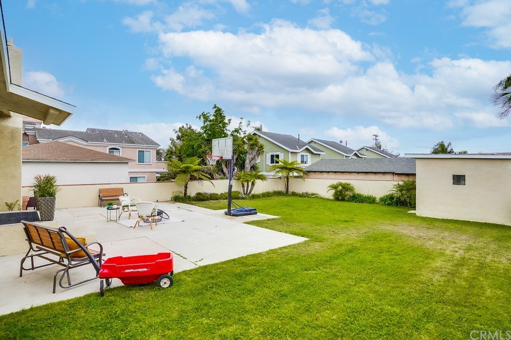 2418 Ives Lane Redondo Beach, CA 90278 - Photo 31 of 31 Back yard w outdoor storage or playhouse to the left of photo