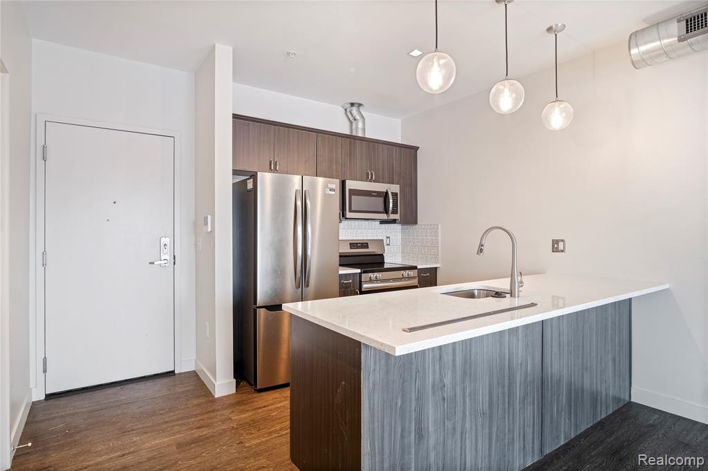 503 Horton Street, Unit 202 Detroit, MI 48202 - Photo 5 of 17