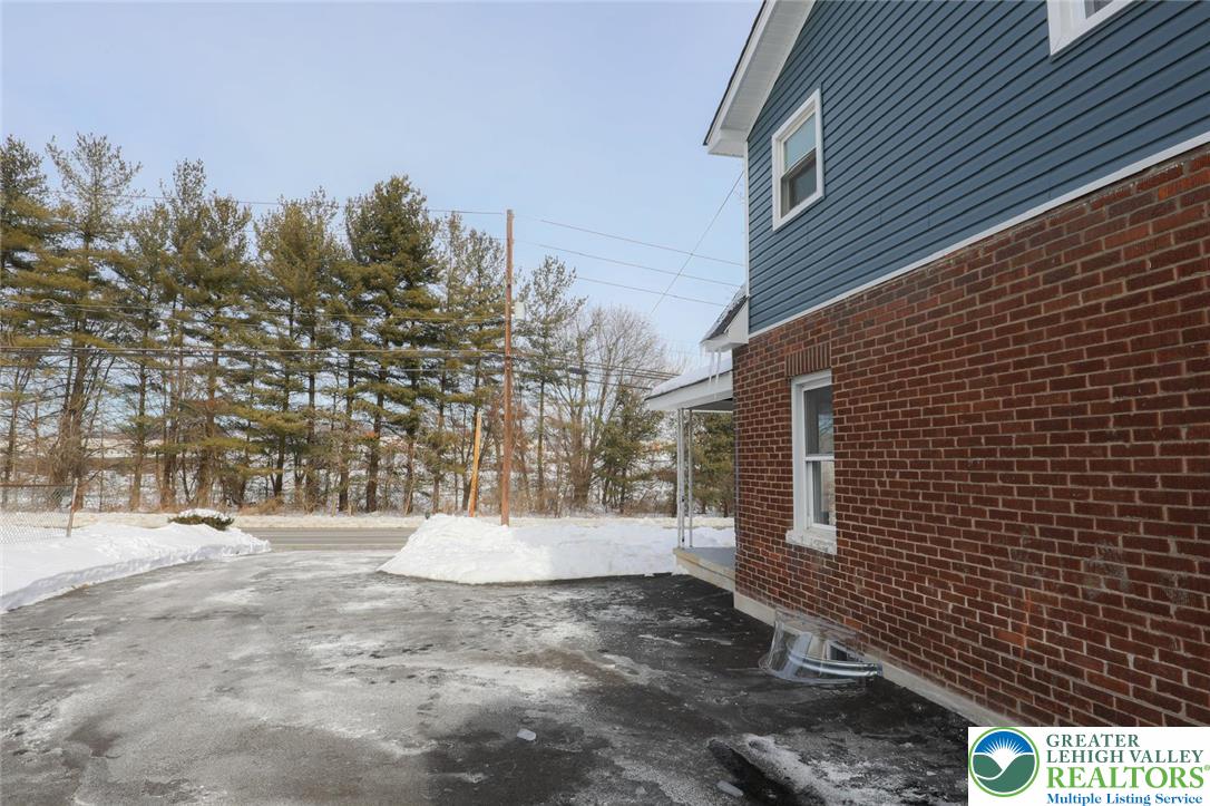2270 Easton Road Bethlehem, PA 18015 - Photo 12 of 45