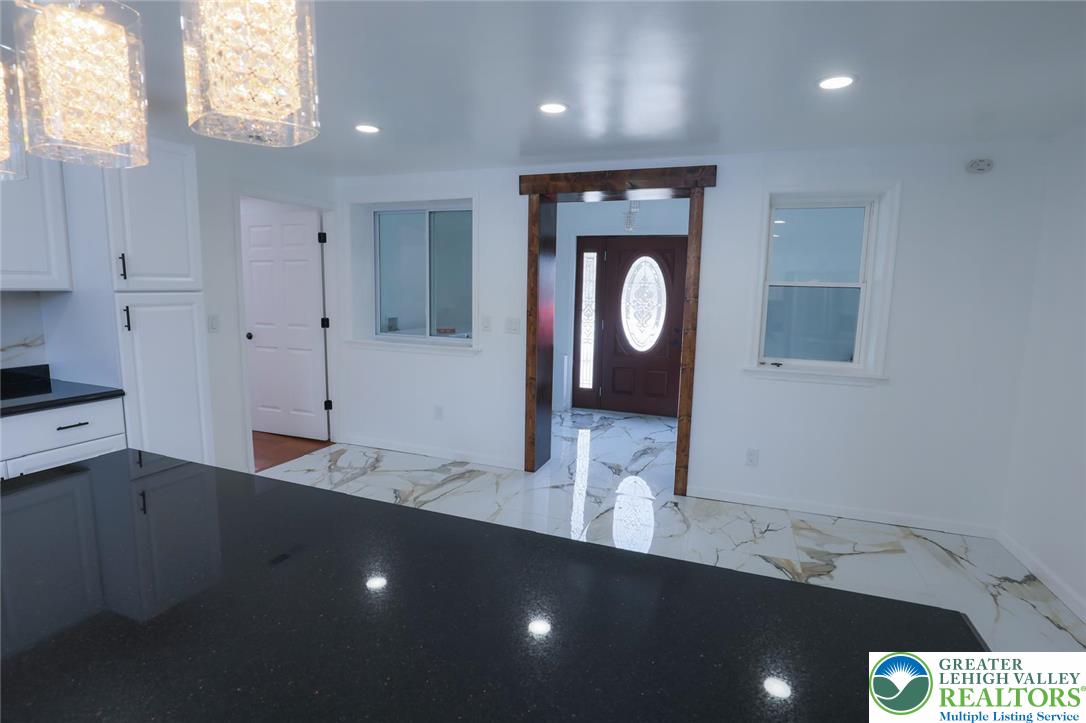 2270 Easton Road Bethlehem, PA 18015 - Photo 15 of 45