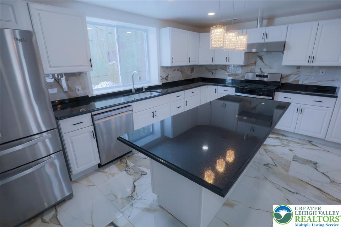 2270 Easton Road Bethlehem, PA 18015 - Photo 18 of 45