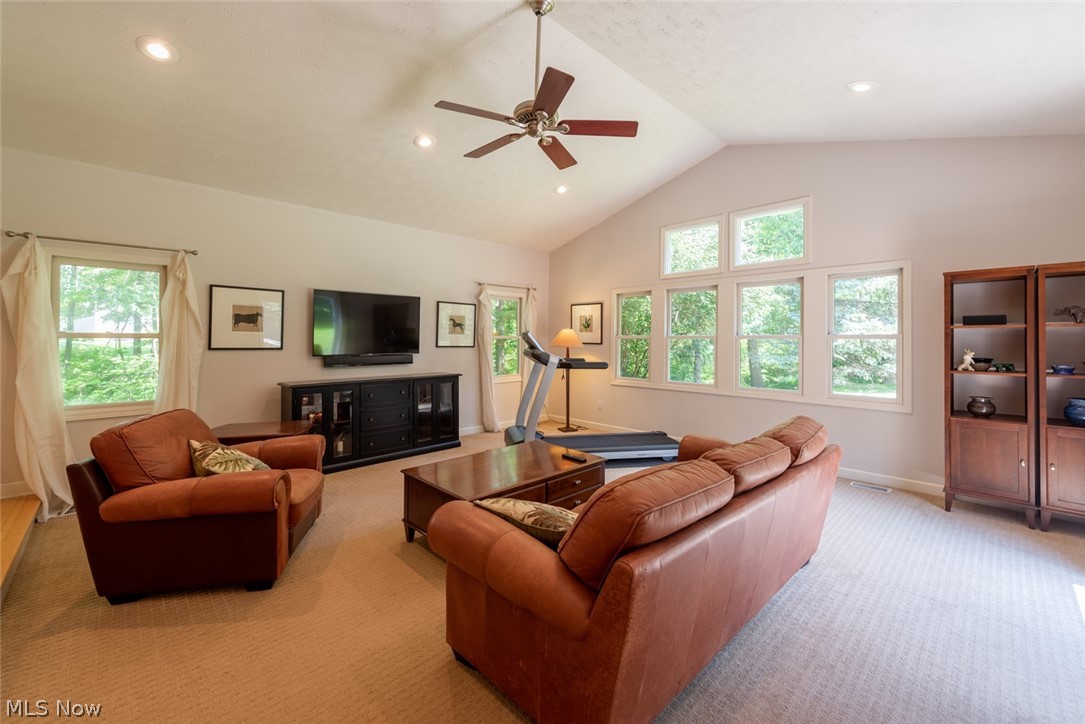 3289 Old Brainard Road Pepper Pike, OH 44124 - Photo 13 of 35