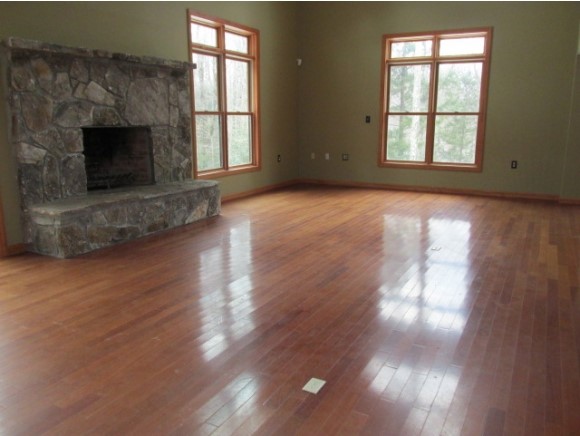 286 Colebrook Road Sunderland, VT 05252 - Photo 2 of 14 Gallery Image 2