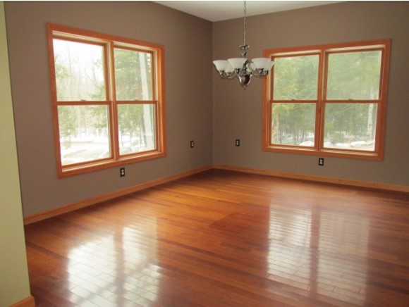 286 Colebrook Road Sunderland, VT 05252 - Photo 4 of 14 Gallery Image 4