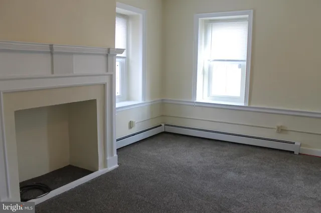 $1,300 | 2093 Highway 212, Coopersburg, PA 18036