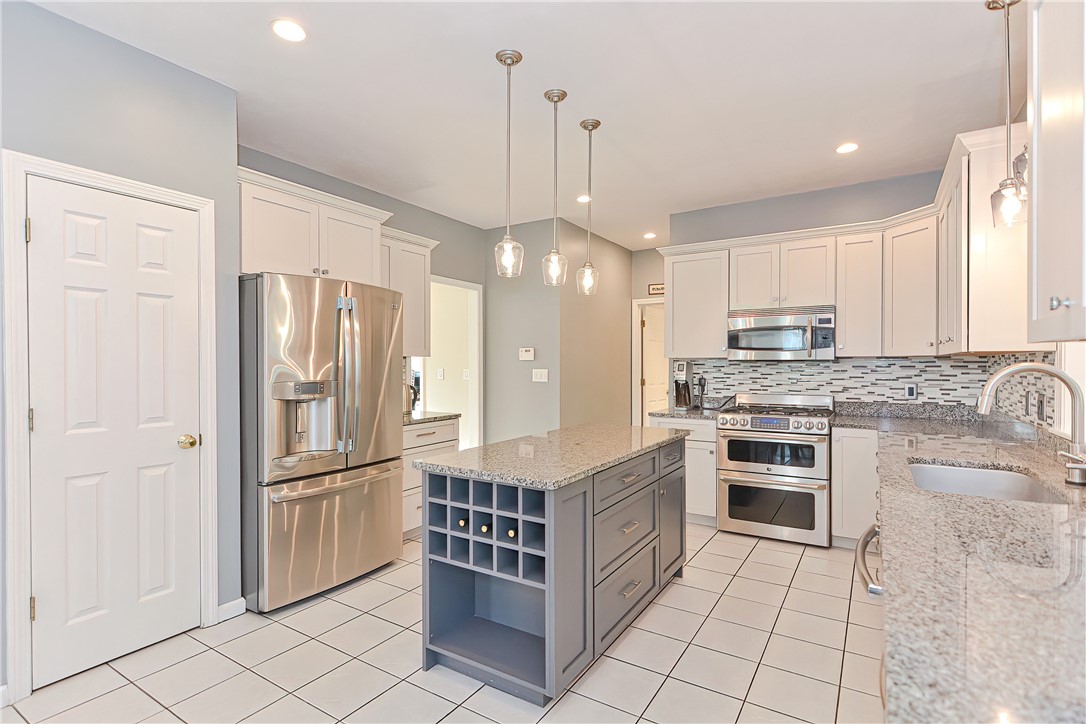 209 Bay Road Norton, MA 02766 - Photo 4 of 41 Gallery Image 4