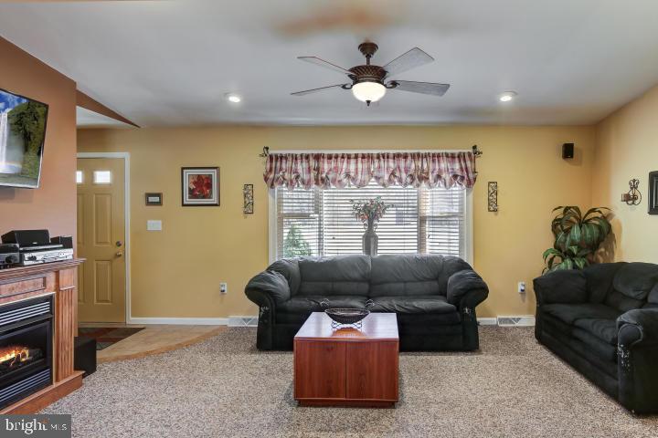 104 North New Prospect Road Jackson, NJ 08527 - Photo 4 of 23