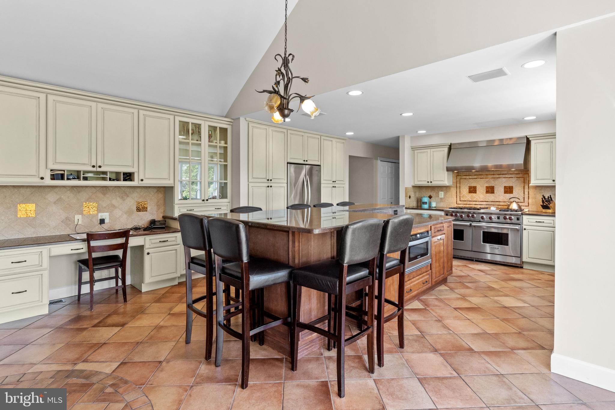 39 Autumn Drive Newtown, PA 18940 - Photo 11 of 62