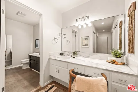 $750,000 | 8401 Fountain Avenue, Unit 13, West Hollywood, CA 90069