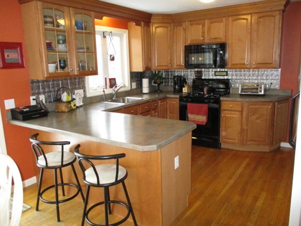 37 Mary Jane Road Franklin, MA 02038 - Photo 4 of 24 Gallery Image 4