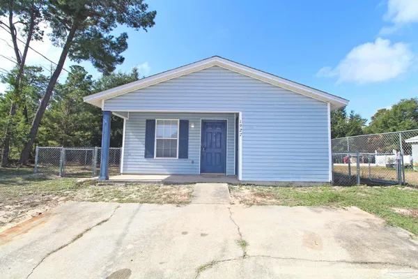 $1,495 | 1927 America Avenue, Gulf Breeze, FL 32563