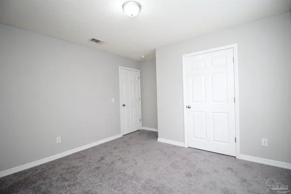 $1,495 | 1927 America Avenue, Gulf Breeze, FL 32563