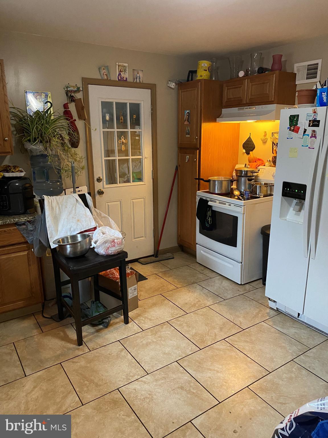 219 Fisher Avenue Carneys Point, NJ 08069 - Photo 6 of 12