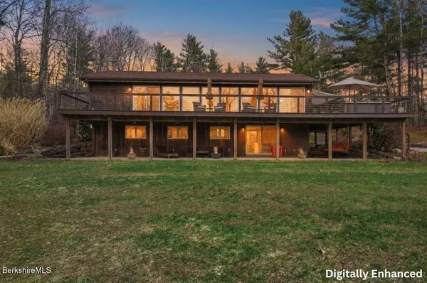 $699,000 | 520 North Main Street, Lanesborough, MA 01237