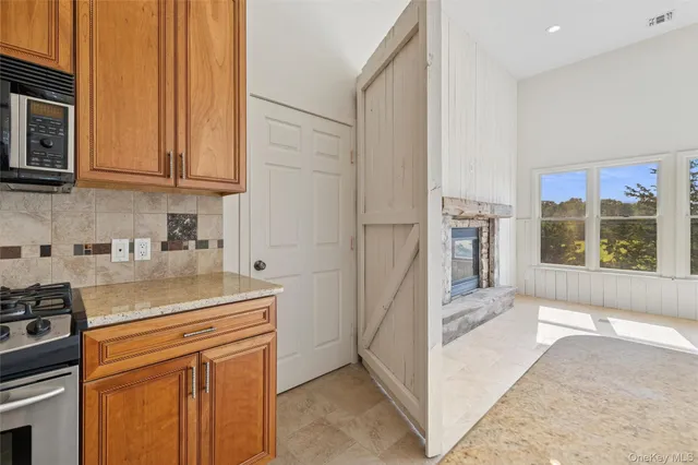 $3,950 | 335 Herricks Lane, Unit B, Jamesport, NY 11901