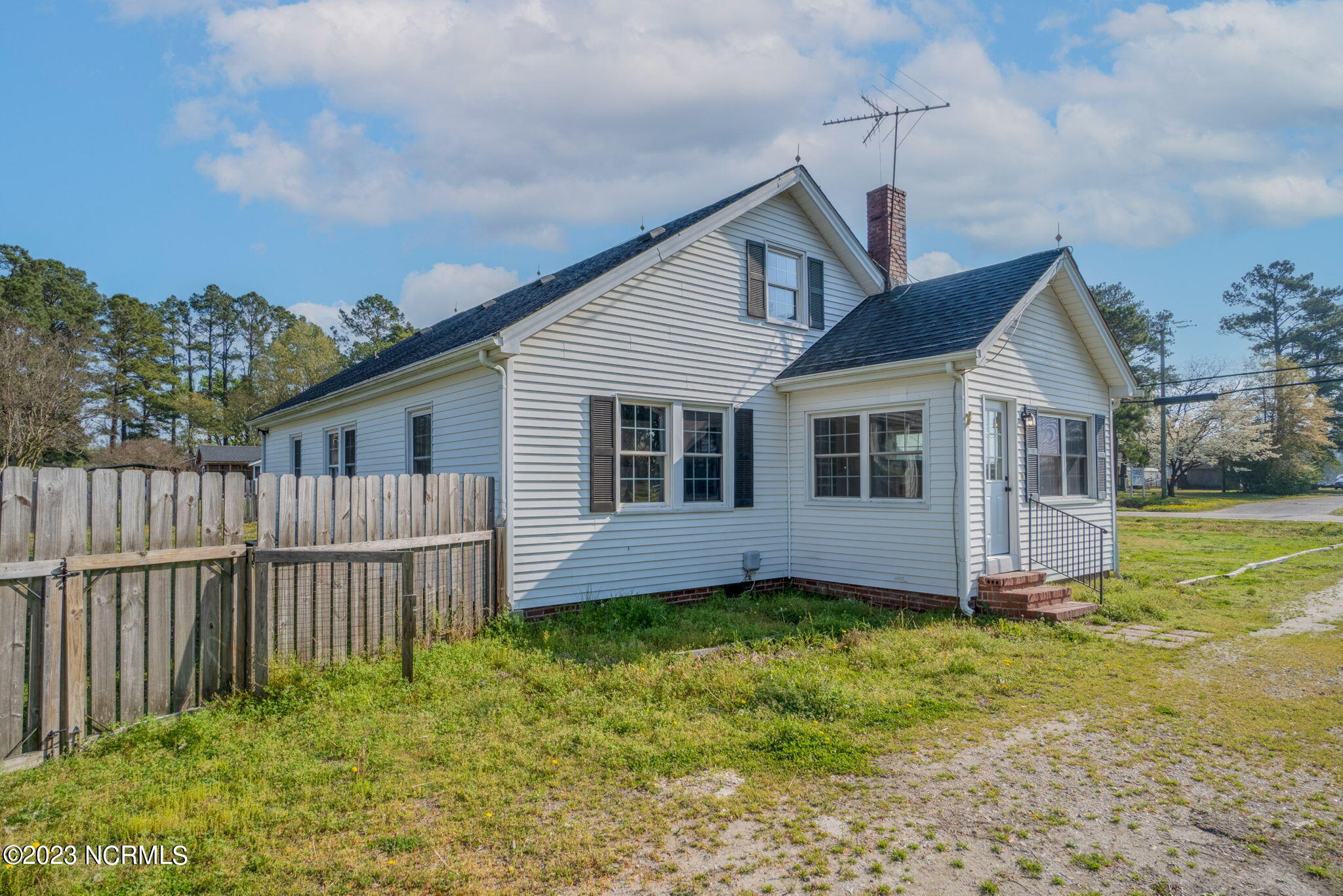 1687 Morgans Corner Road Elizabeth City, NC 27909 - Photo 24 of 27 24-web-or-mls-Done-5