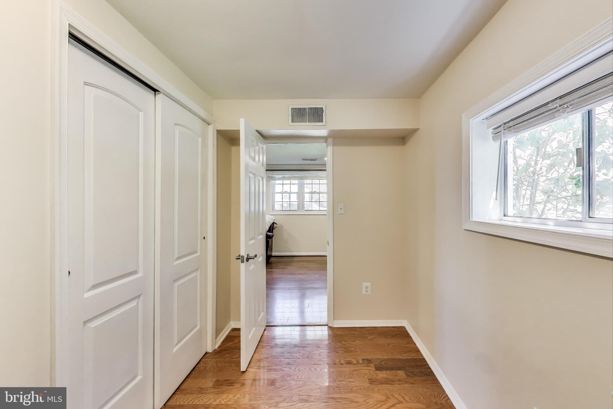 9525 Kirkfield Road Burke, VA 22015 - Photo 22 of 31 Bedroom 4