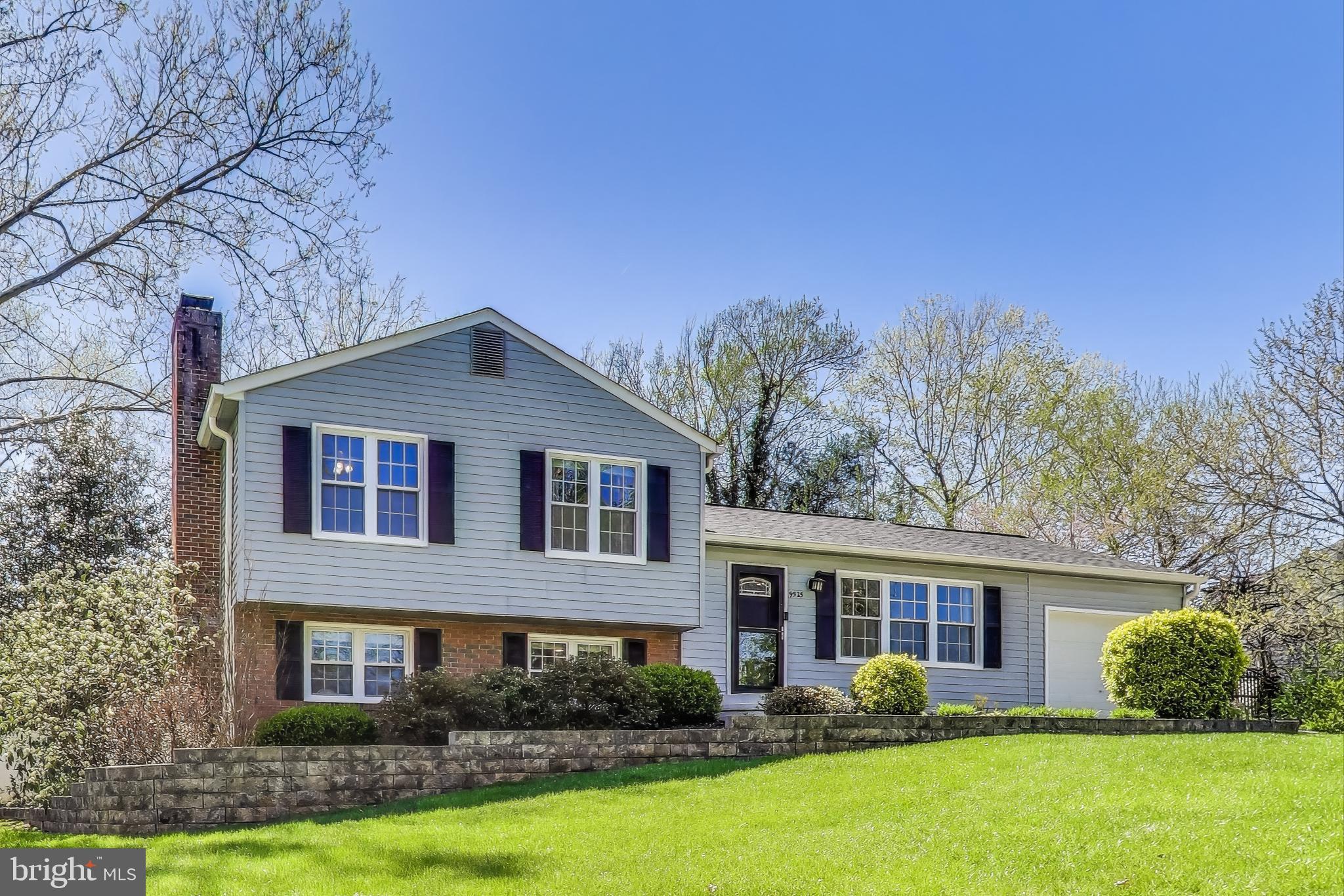9525 Kirkfield Road Burke, VA 22015 - Photo 29 of 31 Front Exterior