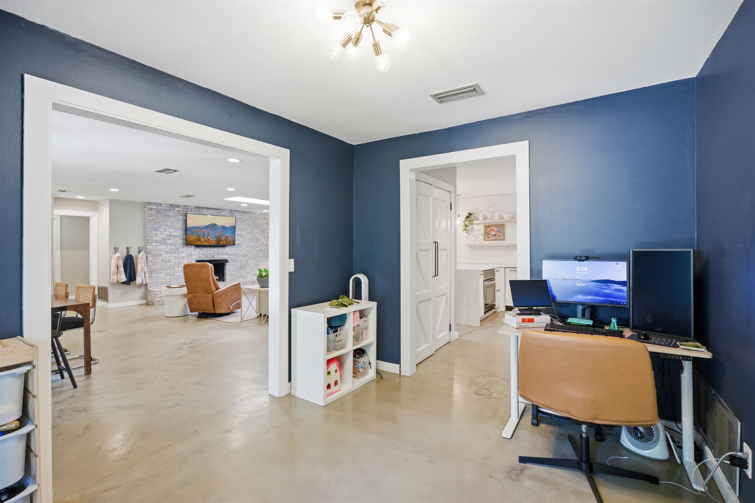 3572 Red Cloud Trail St. Augustine, FL 32086 - Photo 25 of 74 a room with furniture and a chair