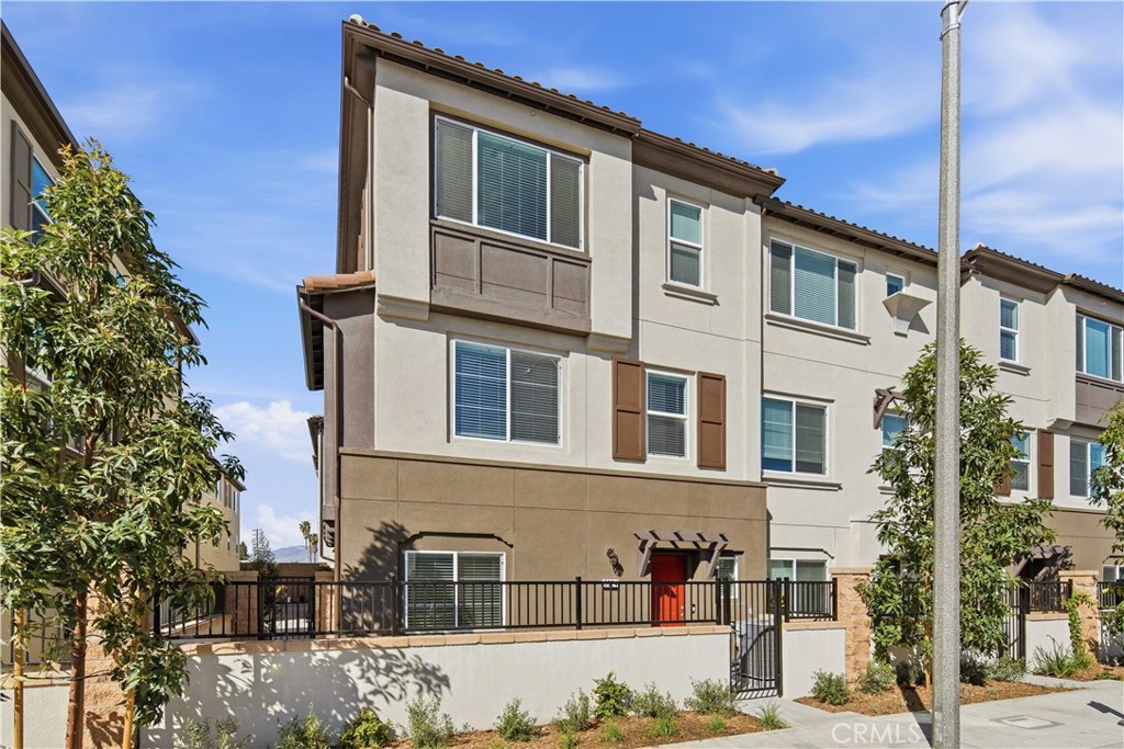 9324 Via Azul Pico Rivera, CA 90660 - Photo 1 of 22