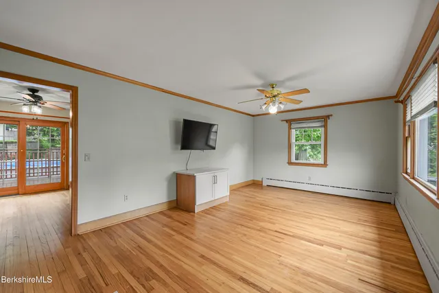 $349,900 | 127 Gamwell Avenue, Pittsfield, MA 01201