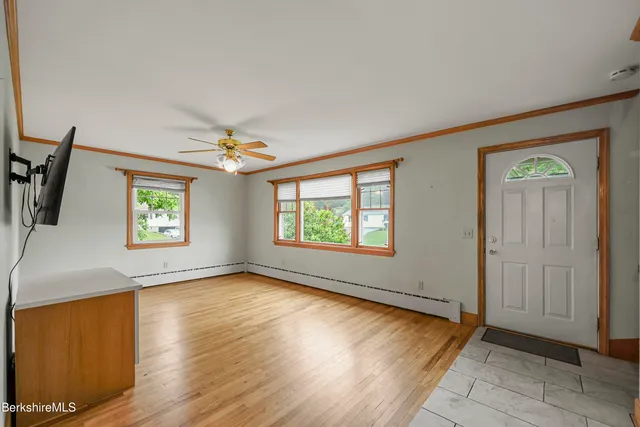 $349,900 | 127 Gamwell Avenue, Pittsfield, MA 01201