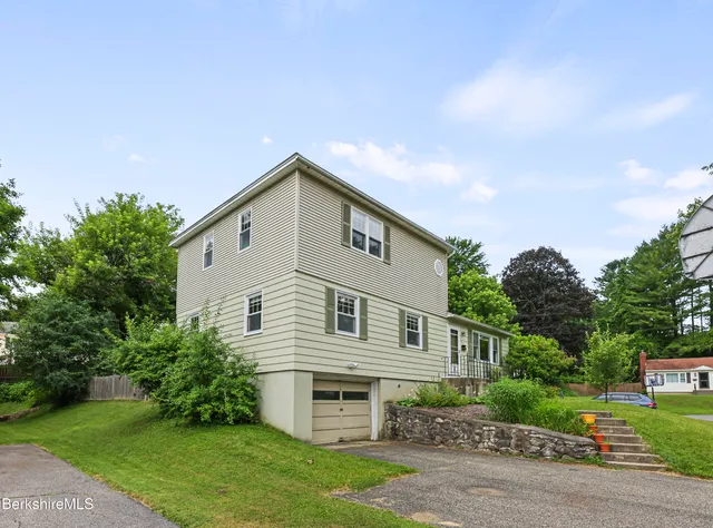 $349,900 | 127 Gamwell Avenue, Pittsfield, MA 01201