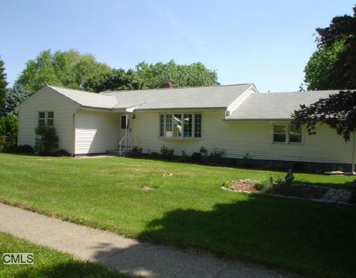 1694 Huntington Road Stratford, CT 06614 - Photo 1 of 1 Gallery Image 1