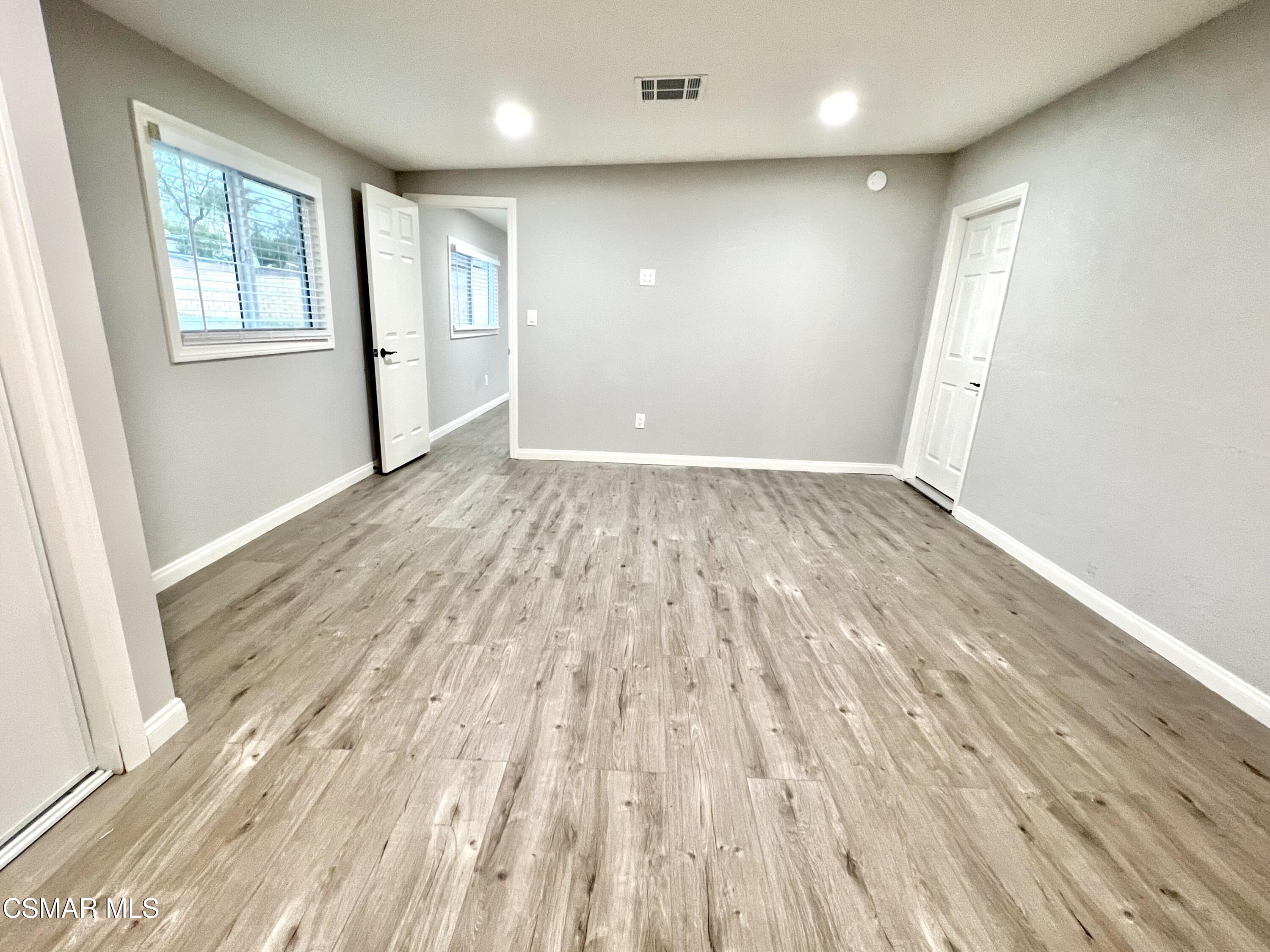 1663 Sutter Avenue Simi Valley, CA 93065 - Photo 13 of 17 IMG-1306