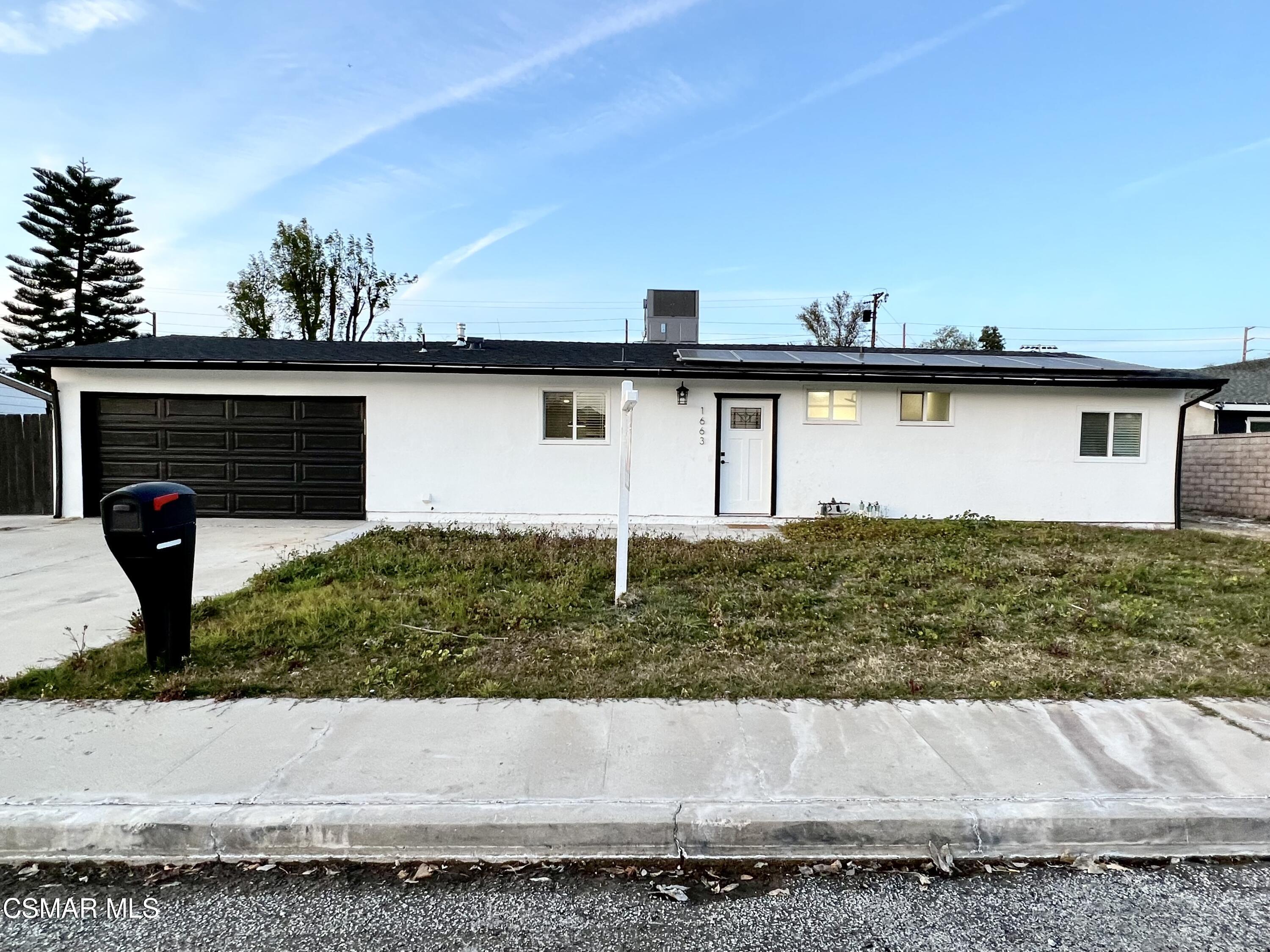 1663 Sutter Avenue Simi Valley, CA 93065 - Photo 3 of 17 IMG-1325