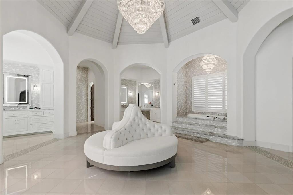 935 West Dove Road Southlake, TX 76092 - Photo 19 of 38 a living room with furniture and a large mirror