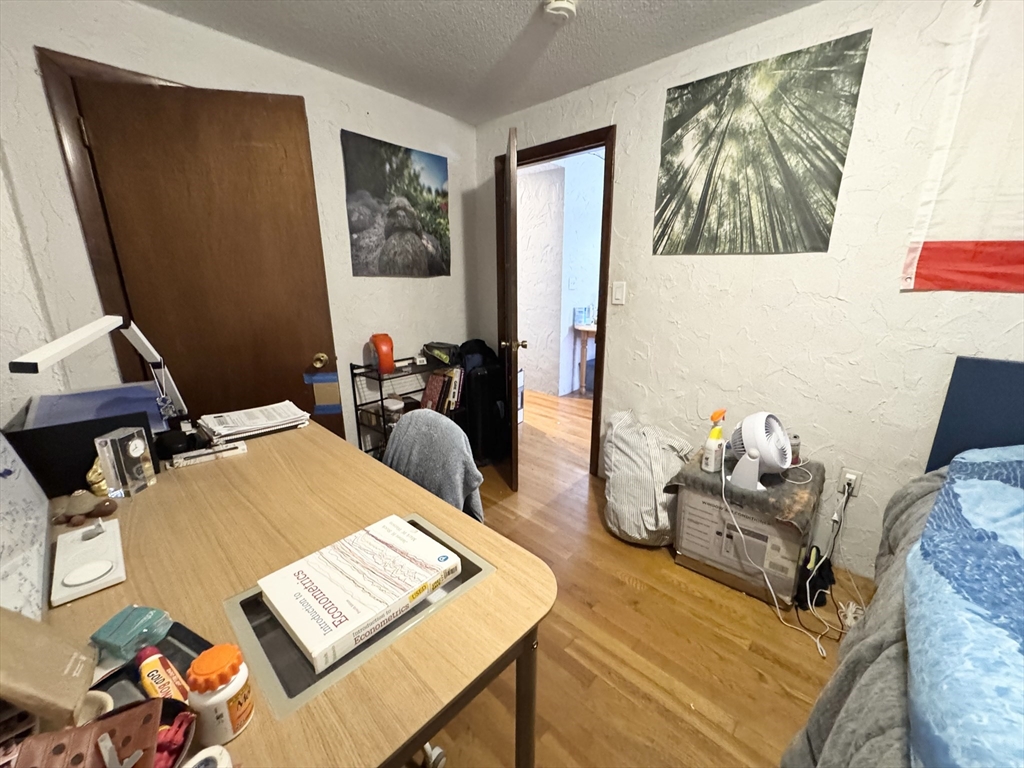 58 Prince Street, Unit 6 Boston, MA 02113 - Photo 5 of 9