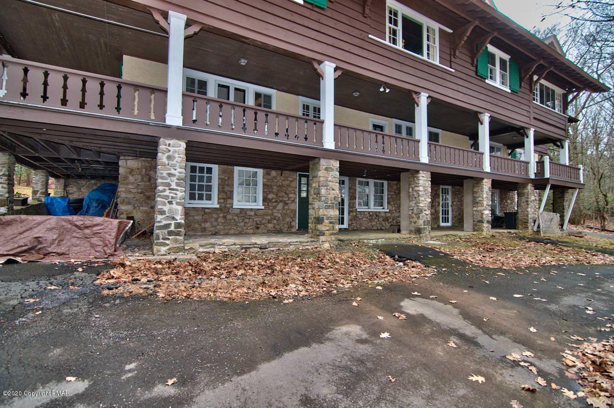 24 Summit Avenue Pocono Manor, PA 18349 - Photo 113 of 114 Front View