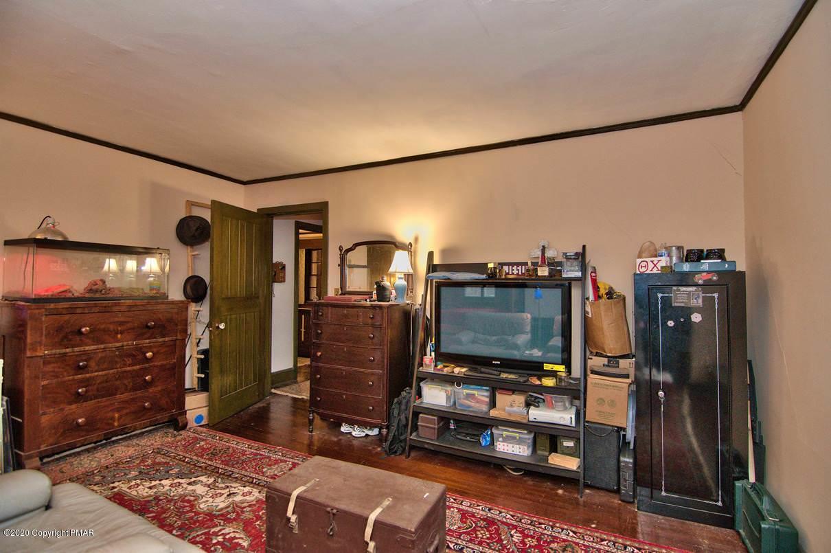 24 Summit Avenue Pocono Manor, PA 18349 - Photo 47 of 114 Bedroom 3