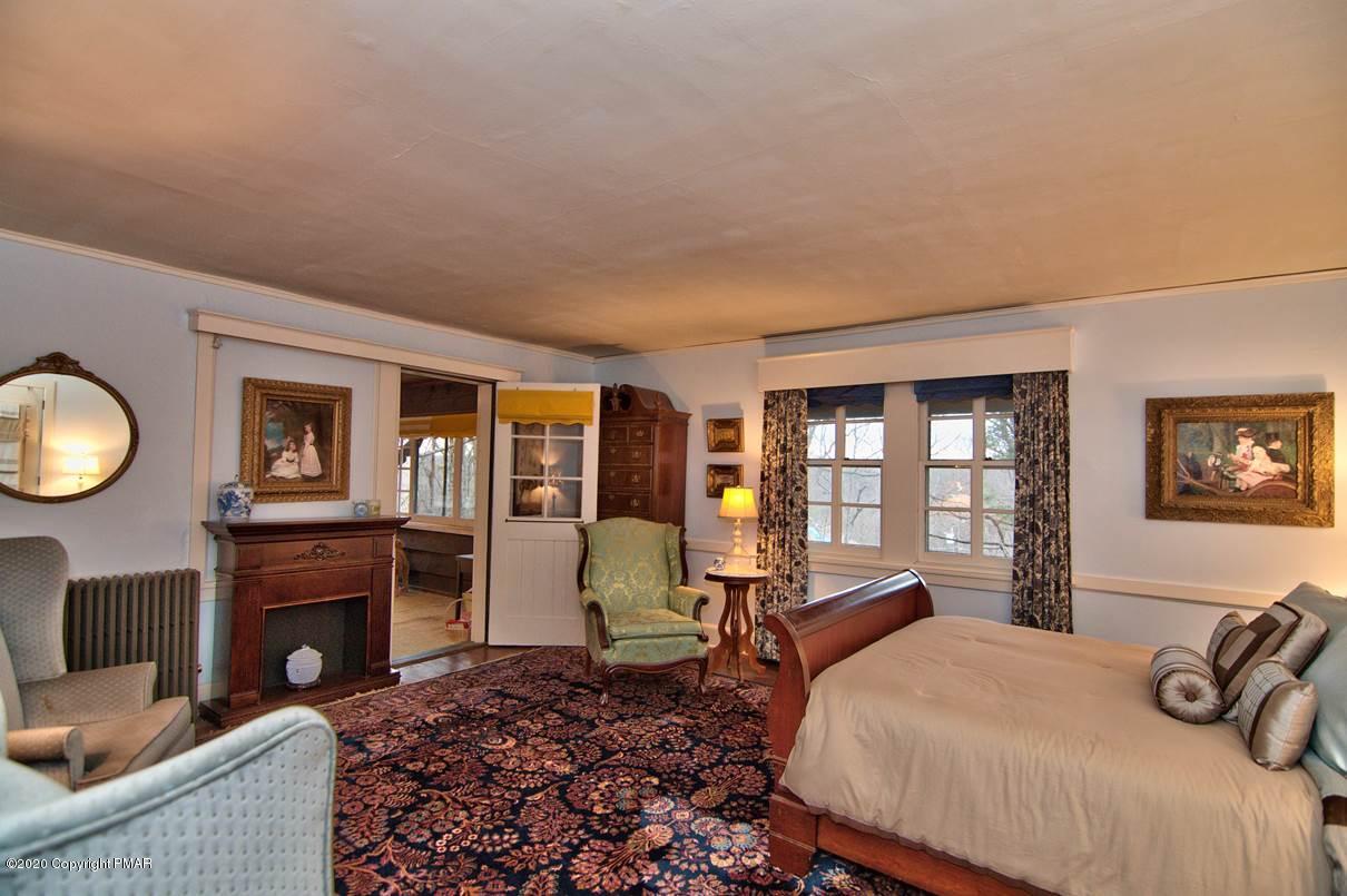 24 Summit Avenue Pocono Manor, PA 18349 - Photo 68 of 114 Bedroom 6