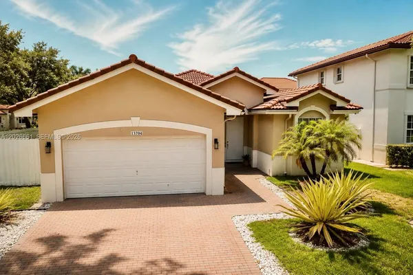 a view of a house with a outdoor space
