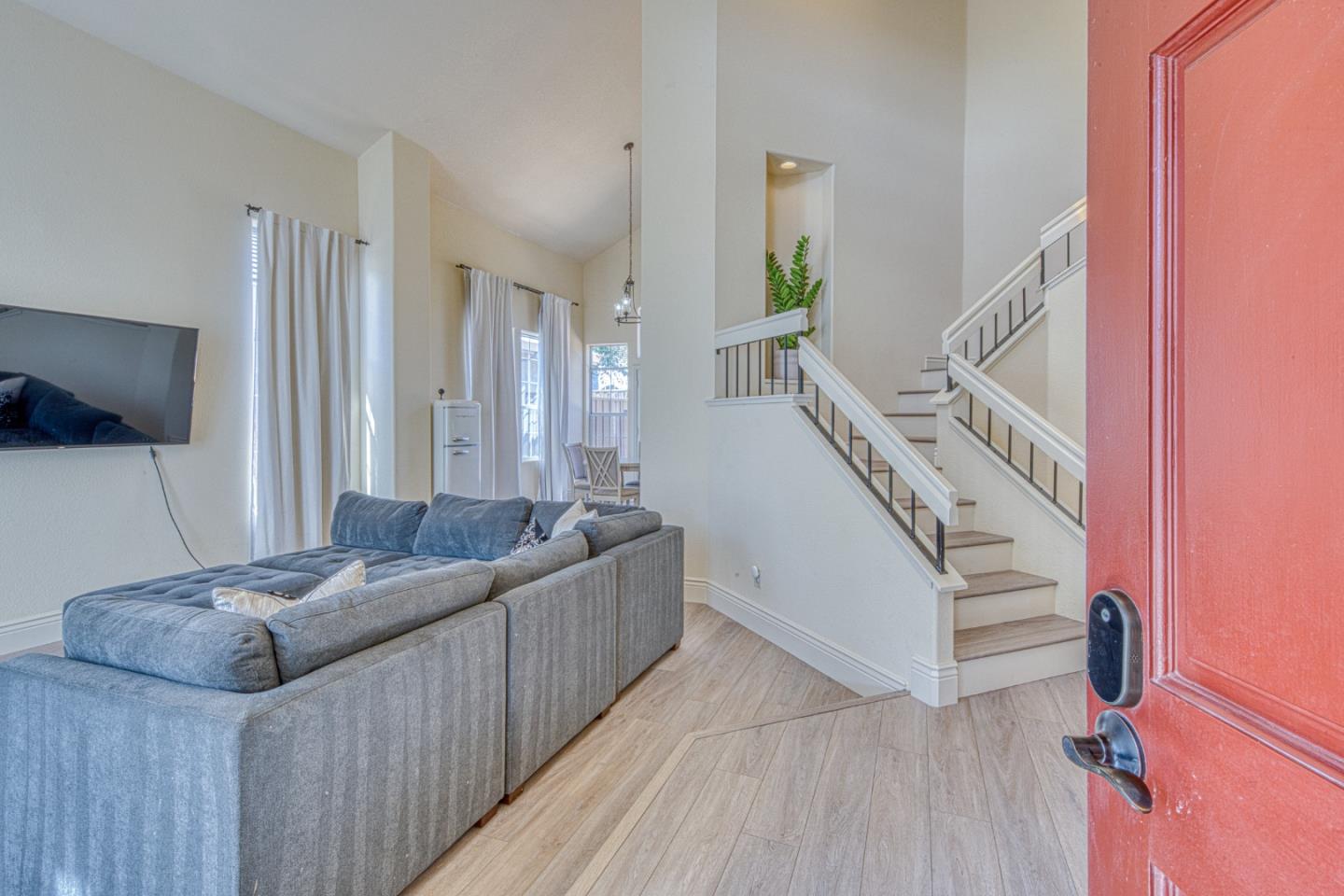 17677 River Run Road Salinas, CA 93908 - Photo 4 of 42 Gallery Image 4