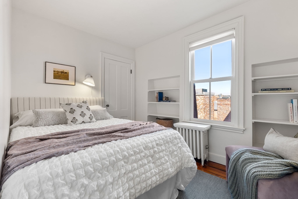 5 R Salem Street Boston, MA 02129 - Photo 15 of 25 Gallery Image 15