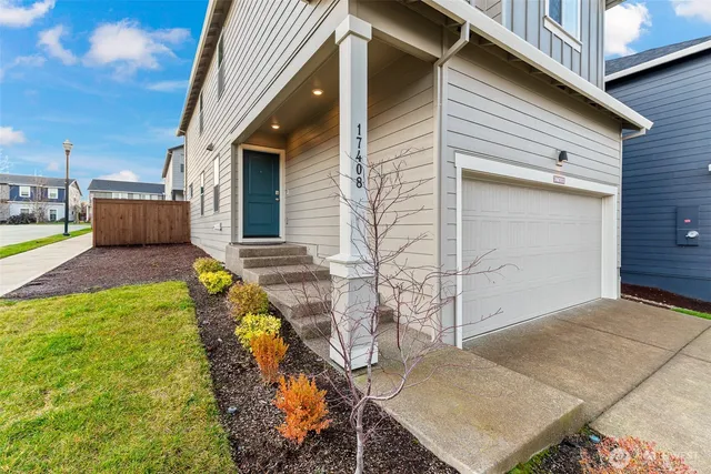 $524,900 | 17408 Northwest 10th Avenue, Ridgefield, WA 98642