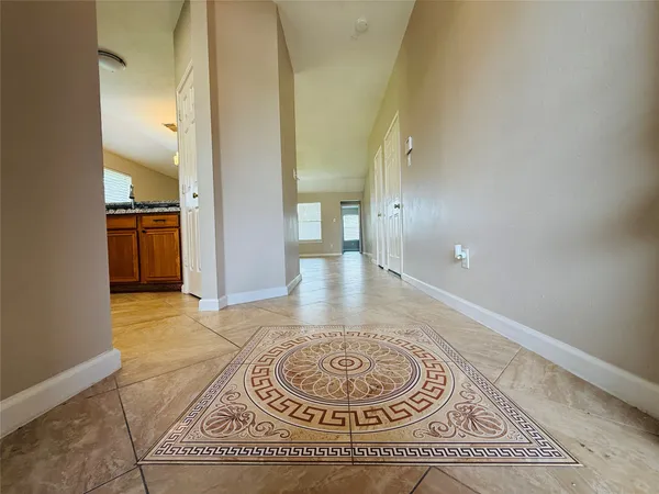 $2,000 | 1015 Andover Drive, Pearland, TX 77584