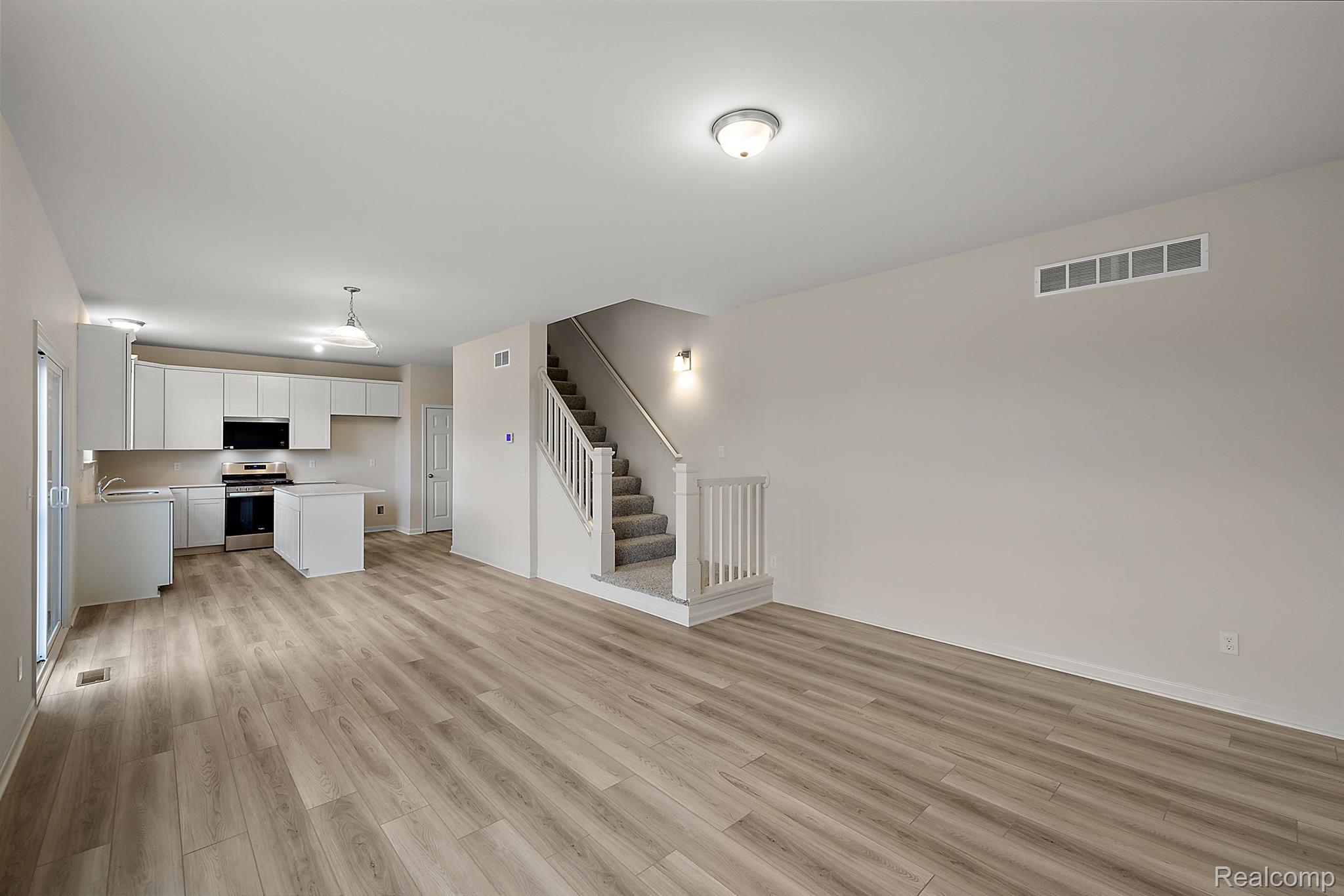 1302 Hasty Road Howell, MI 48843 - Photo 36 of 39 Great room