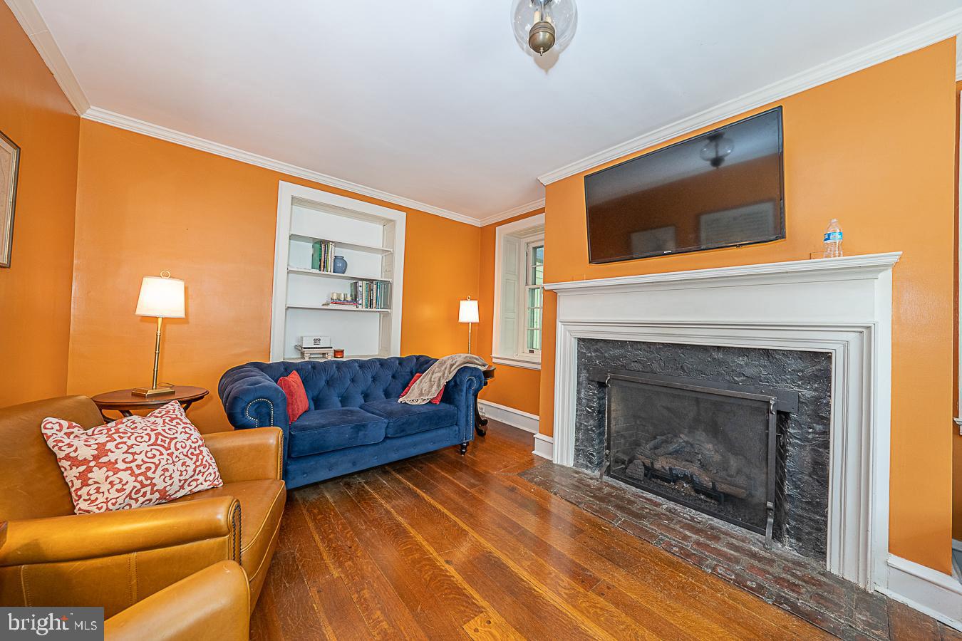 145 Old Lancaster Road Devon, PA 19333 - Photo 4 of 33